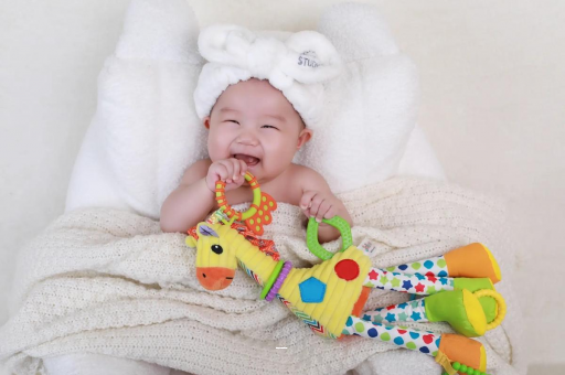 湖南宝宝头上有白色的小点